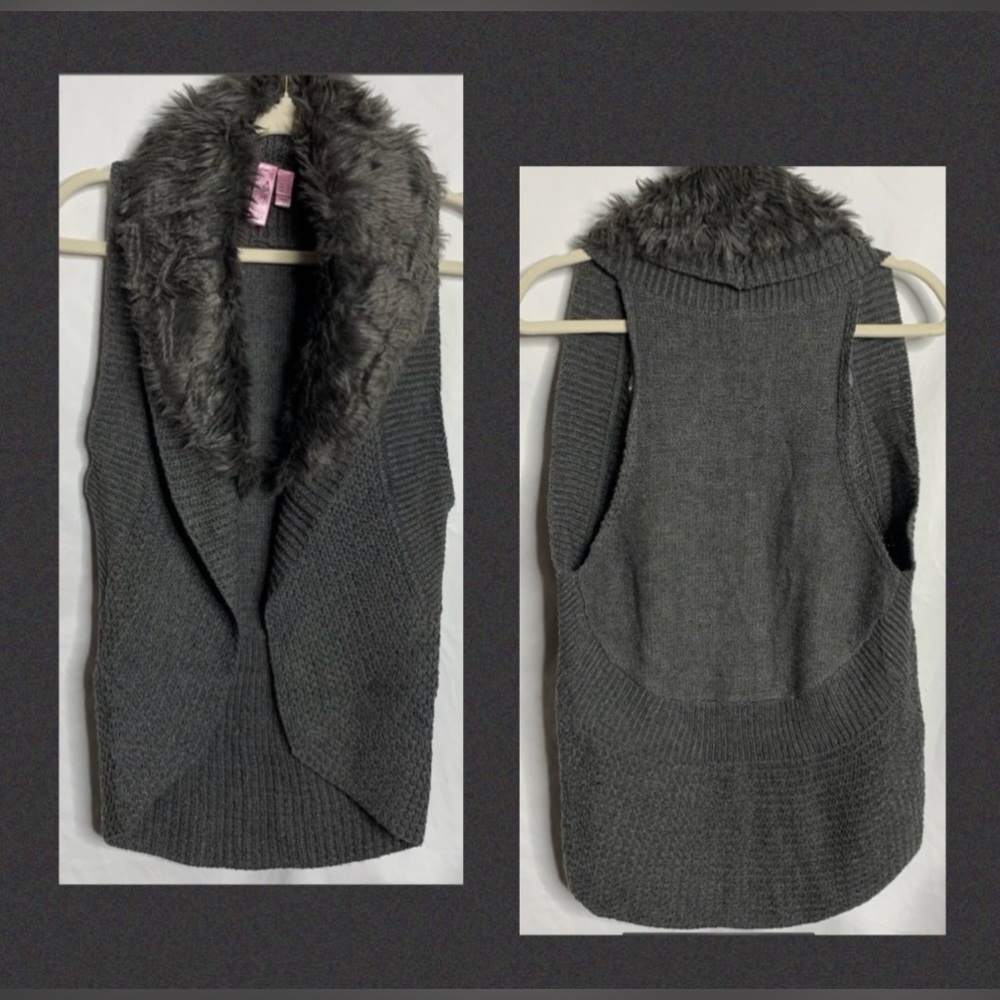 Dolled Up by FANG Charcoal Knit Vest with Faux Fur Large